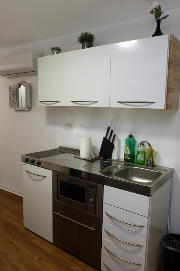 Cape Town Apartments Izola Bagian luar foto