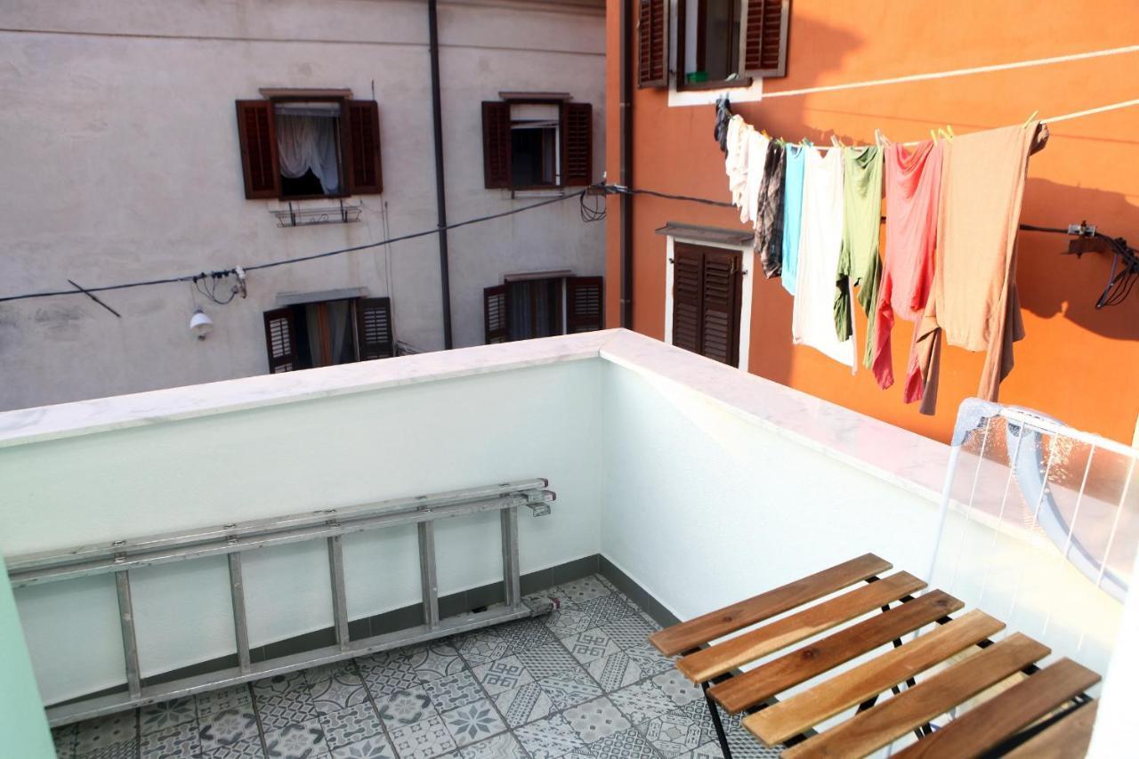 Cape Town Apartments Izola Bagian luar foto